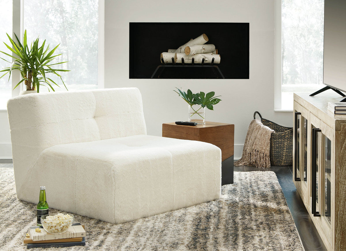 Brettner - Ivory - Accent Chair - Forward Furniture