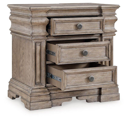 Blairhurst - Light Grayish Brown - Three Drawer Night Stand - Forward Furniture