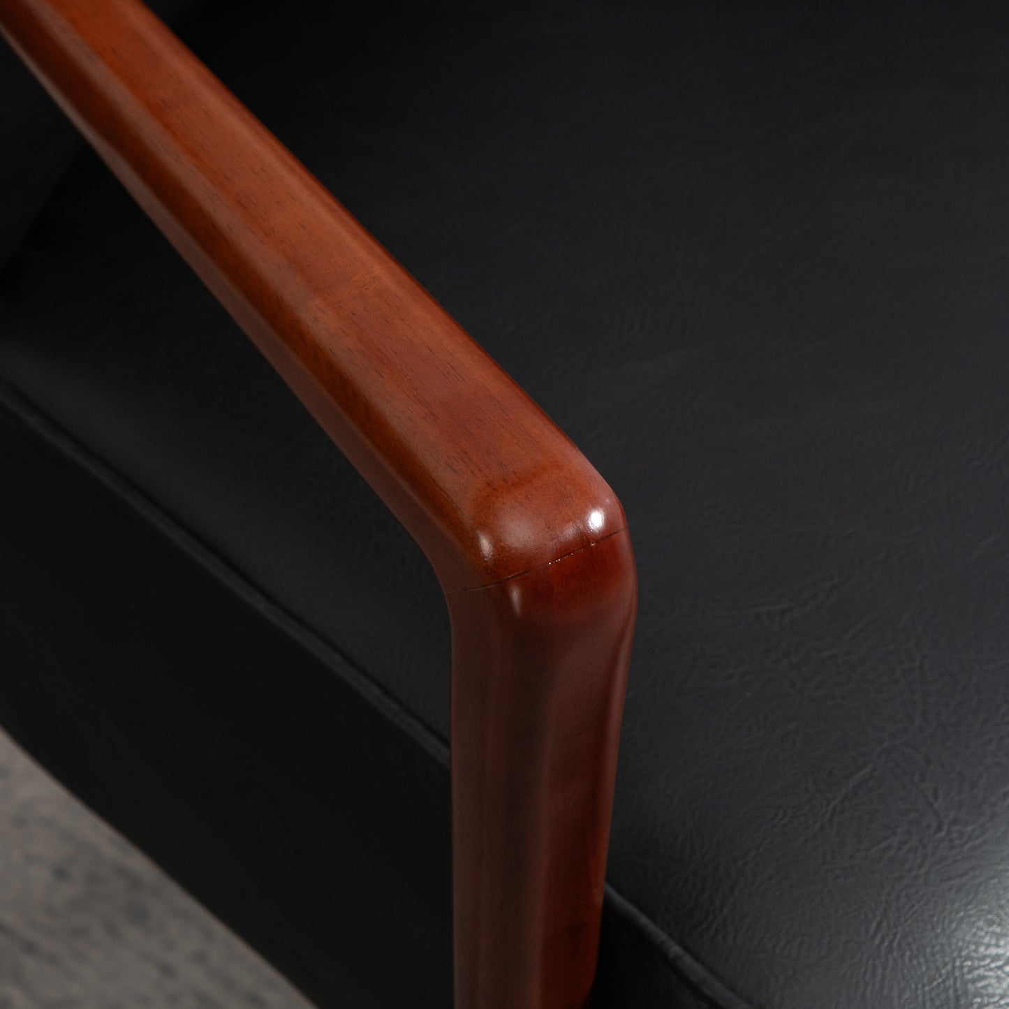 Accent Chair, Modern Armchair, Faux Leather Upholstered Living Room Chair with Wood Legs and Wide Padded Seat, Black