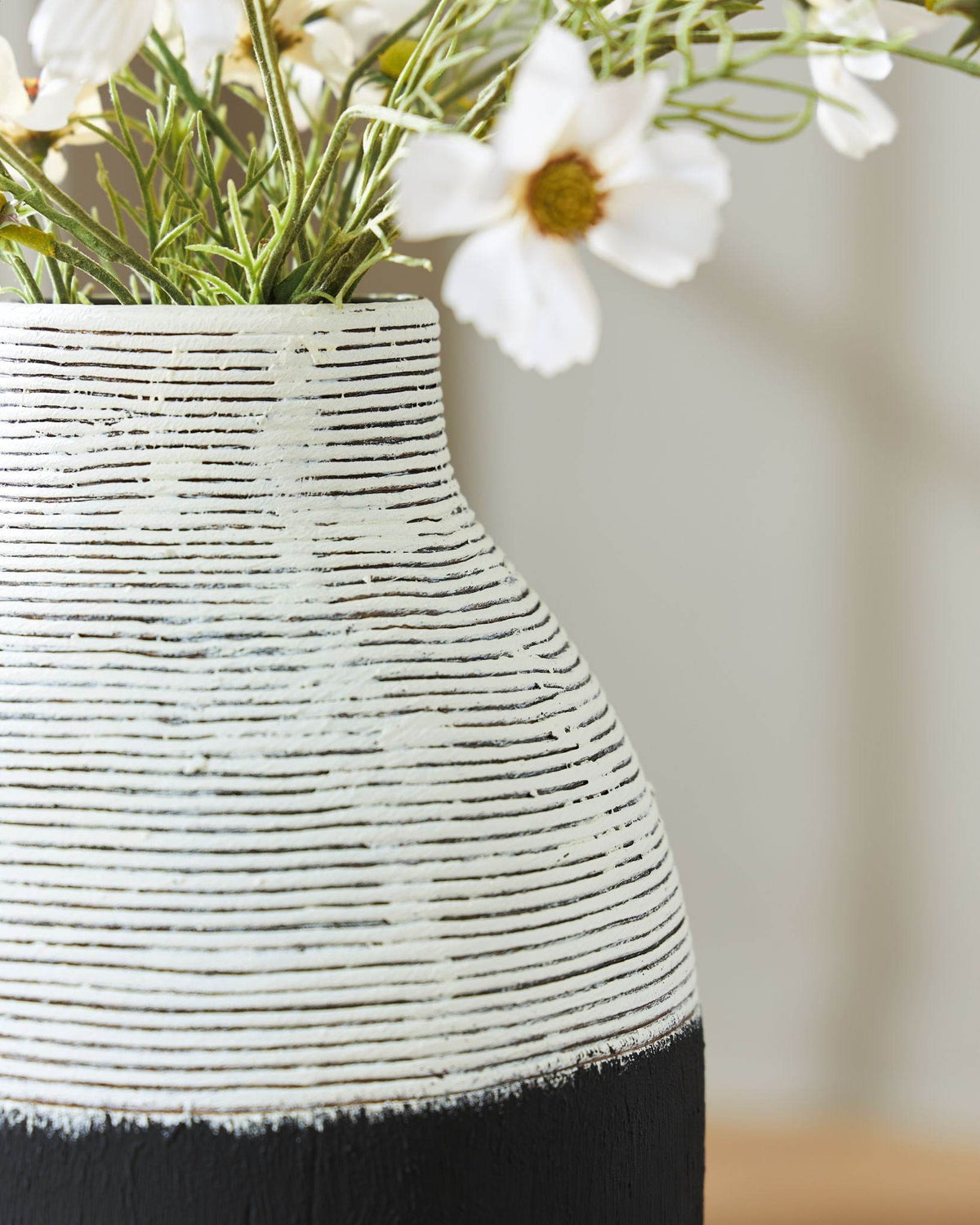 Girtha - Vase - Forward Furniture