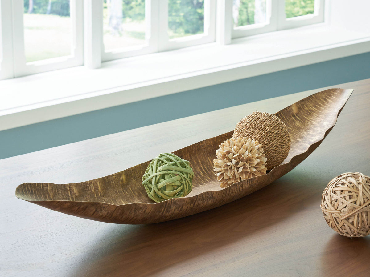 Wystenburg - Antique Gold Finish - Tray - Forward Furniture