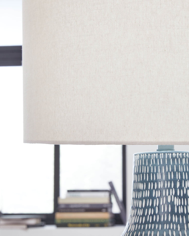 Schylarmont - Antique Gray / White - Metal Table Lamp - Forward Furniture