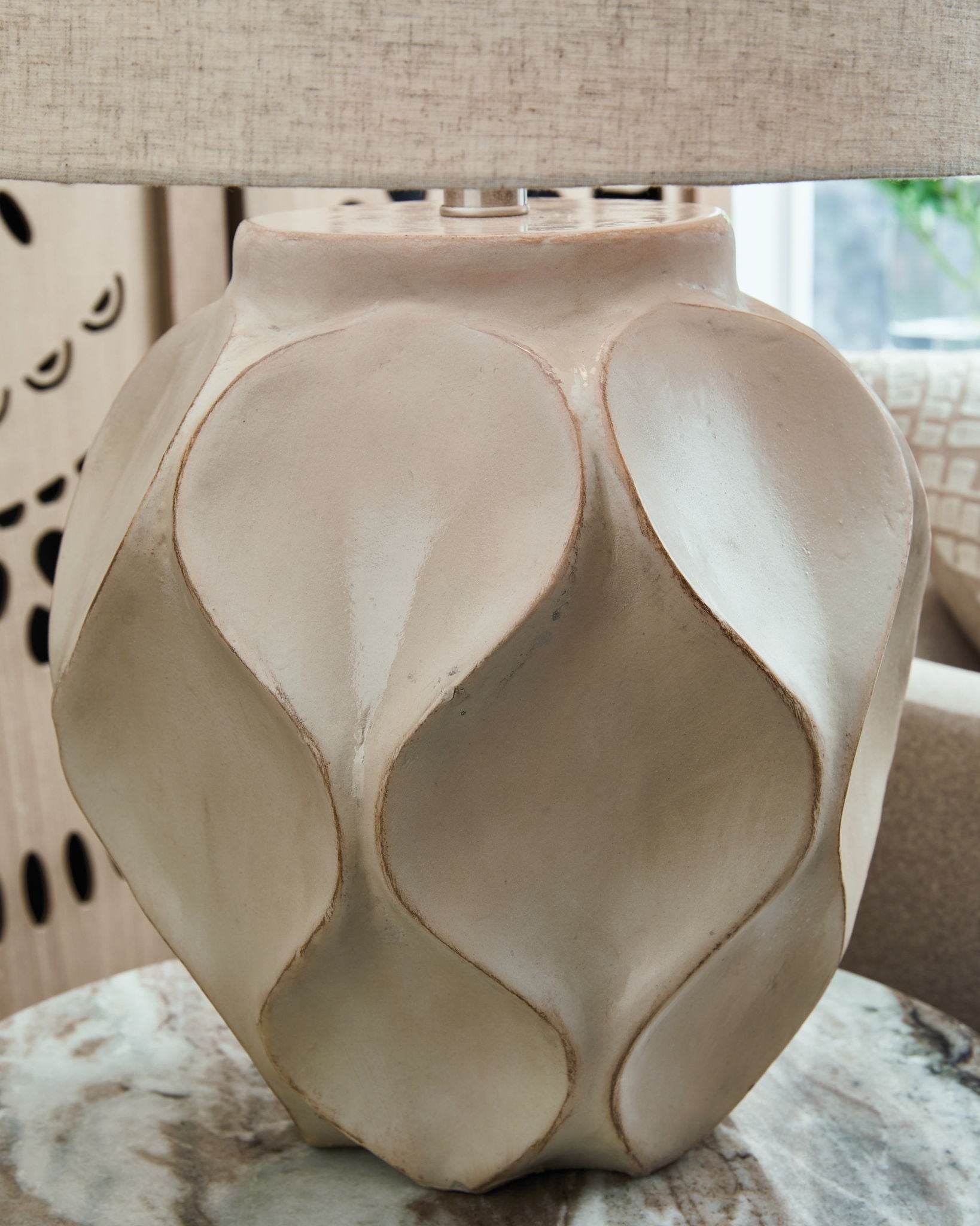 Edselham - Distressed Cream - Paper Table Lamp - Forward Furniture