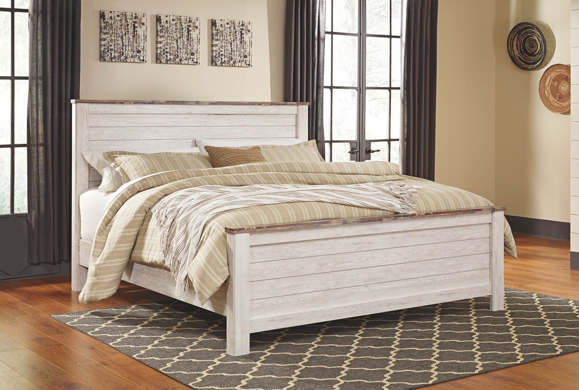 Willowton - Panel Bed - Forward Furniture