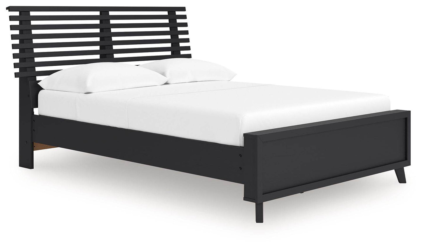 Danziar - Slat Panel Bed - Forward Furniture