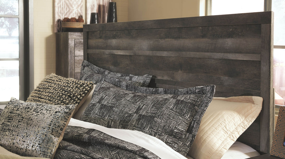Wynnlow - Panel Bedroom Set - Forward Furniture