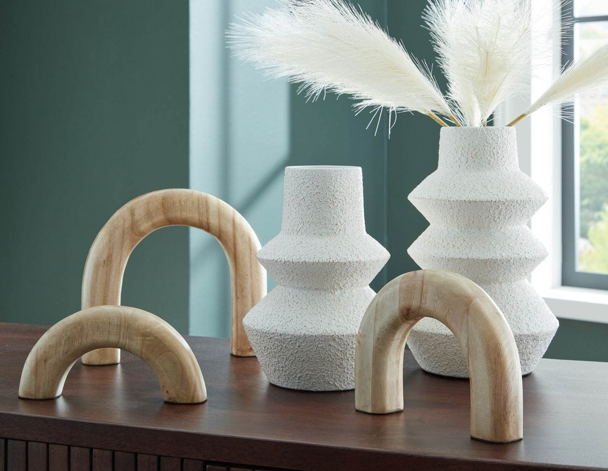Maddwarth - White / Natural Brown - Accessory Set (Set of 5) - Forward Furniture