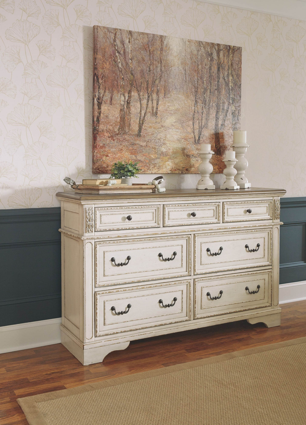 Realyn - Panel Bedroom Set - Forward Furniture