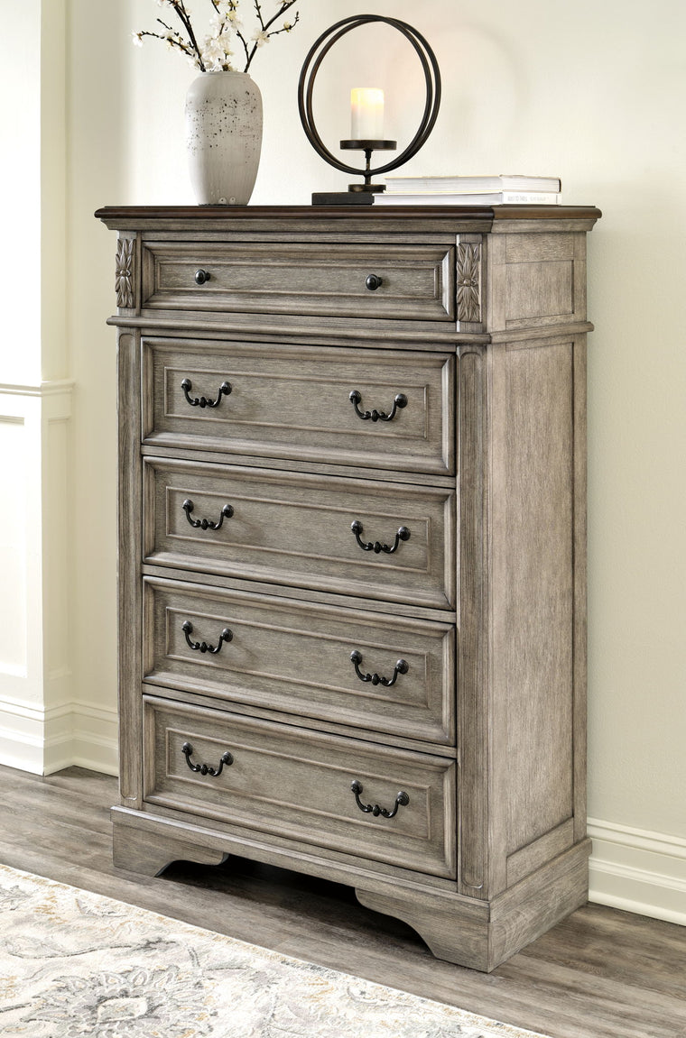 Lodenbay - 6 Pc. - Dresser, Mirror, Chest, King Panel Bed - Antique Gray