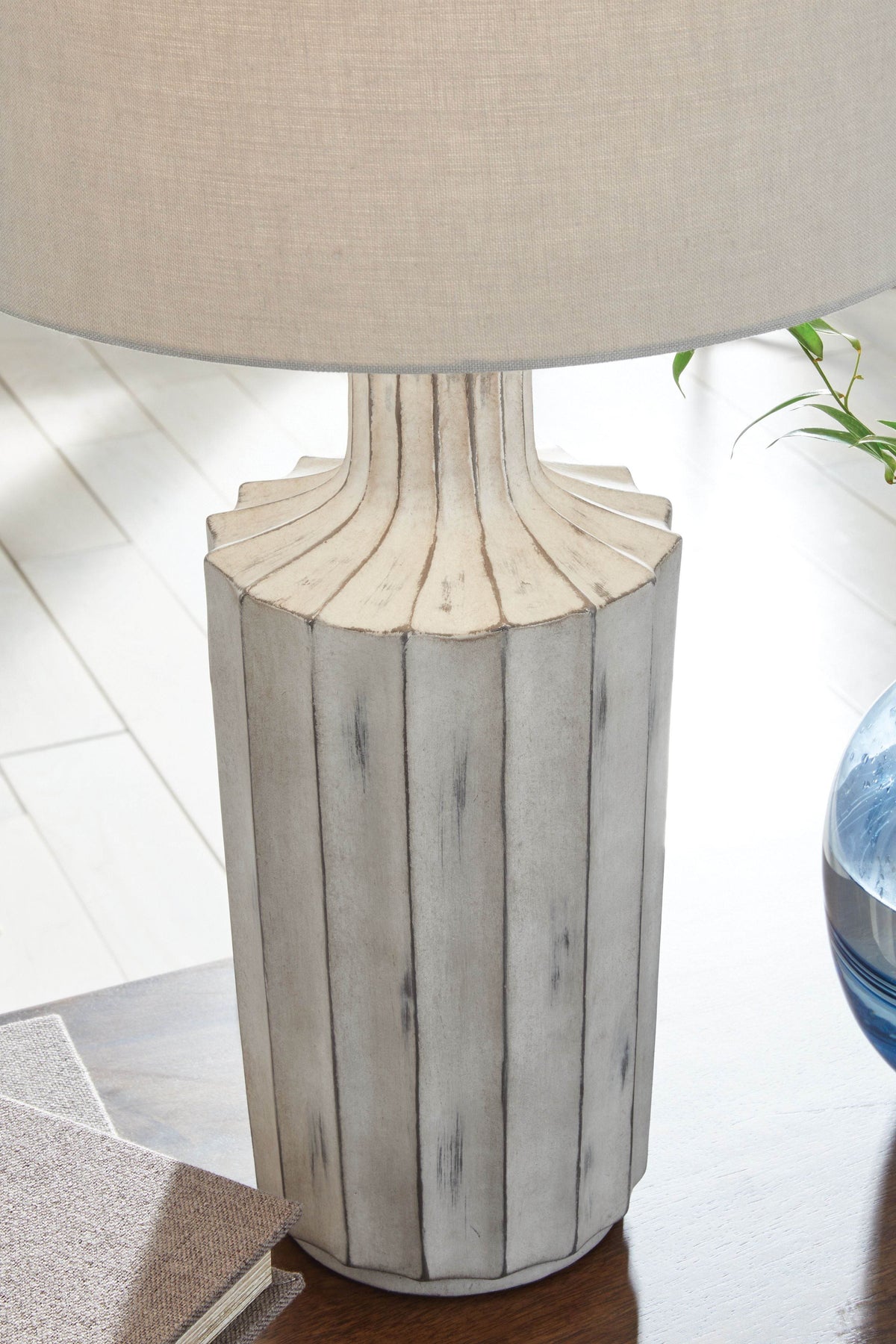 Imre - Distressed Brown - Poly Table Lamp - Forward Furniture
