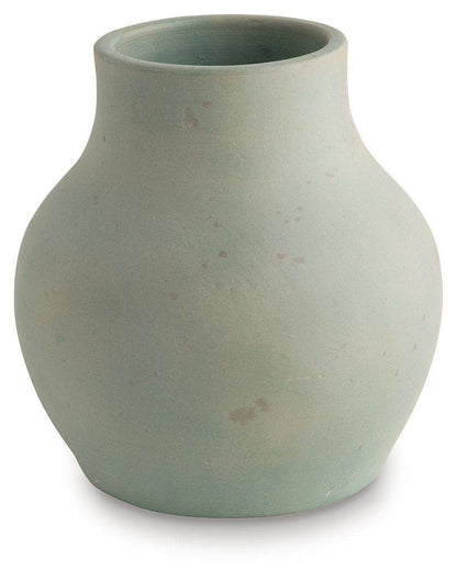 Baychester - Vase - Forward Furniture