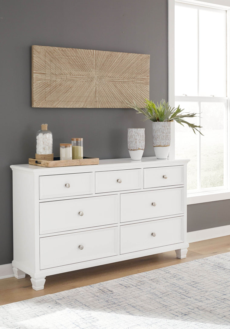 Fortman - White - Dresser - Forward Furniture