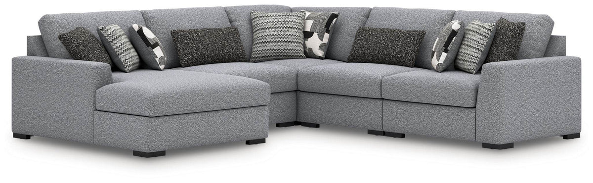 Bealton - Sectional - Forward Furniture