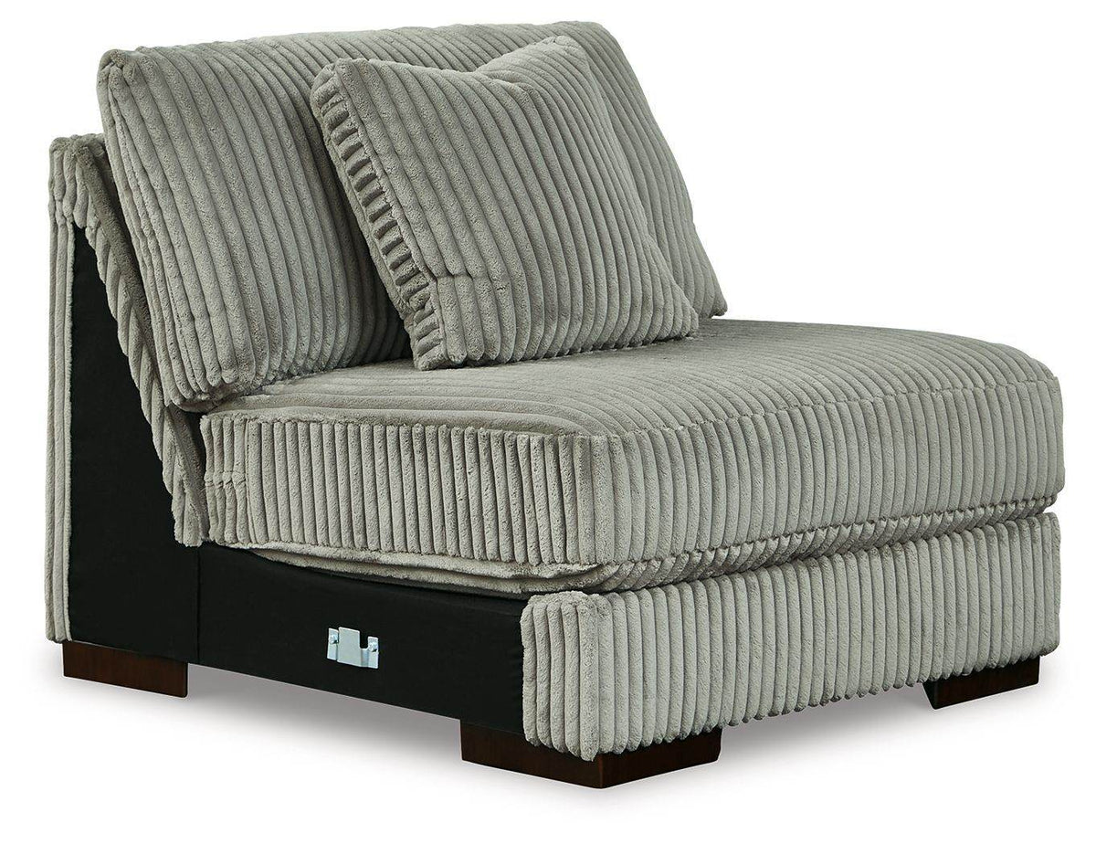 Lindyn - Sectional - Forward Furniture
