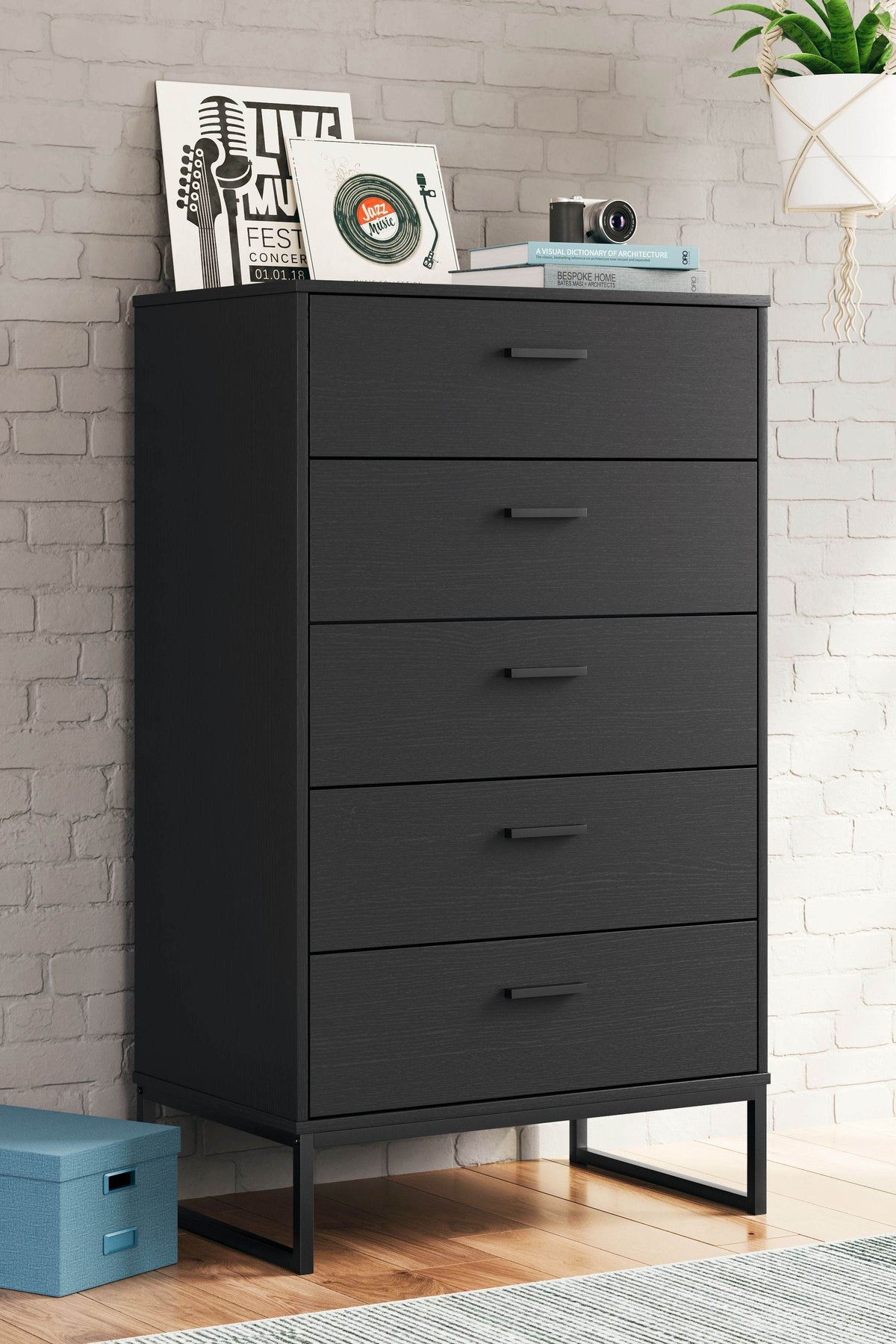 Socalle - Drawer Chest - Forward Furniture