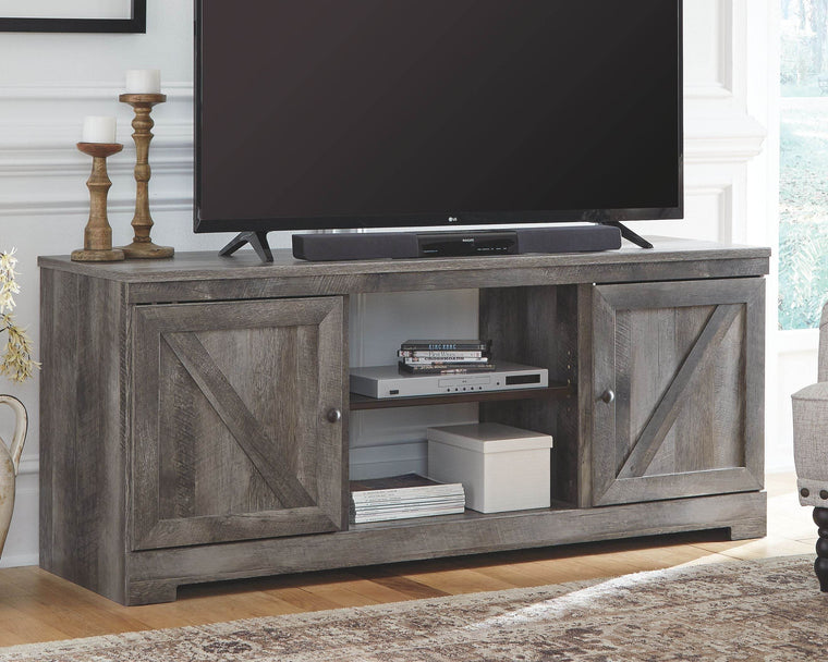 Wynnlow - TV Stand With Fireplace Option - Forward Furniture