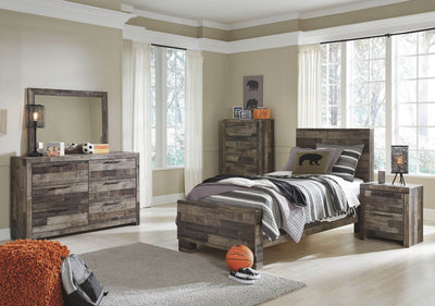6 Pc. Bed, Dresser, Mirror, Chest