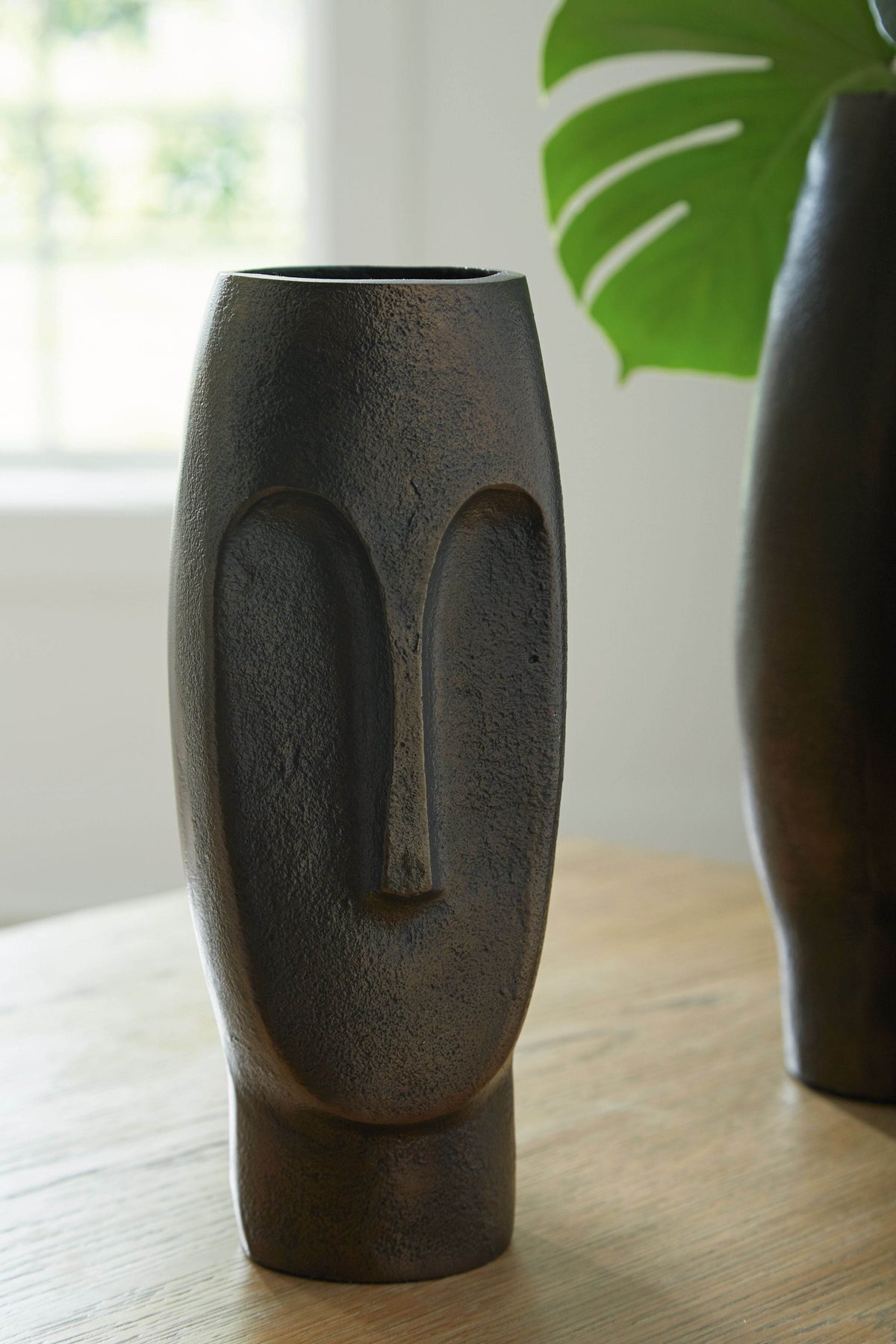 Elanman - Vase - Forward Furniture