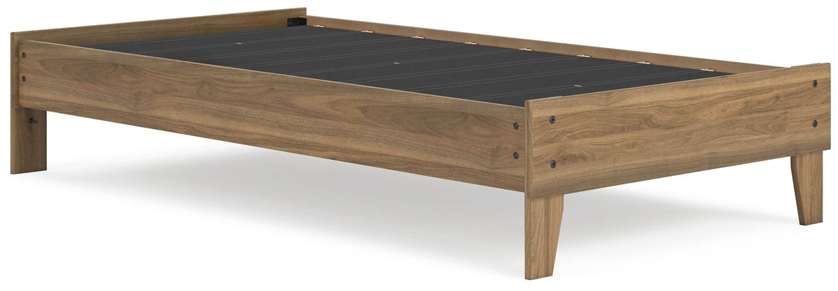 Deanlow - Platform Bed - Forward Furniture