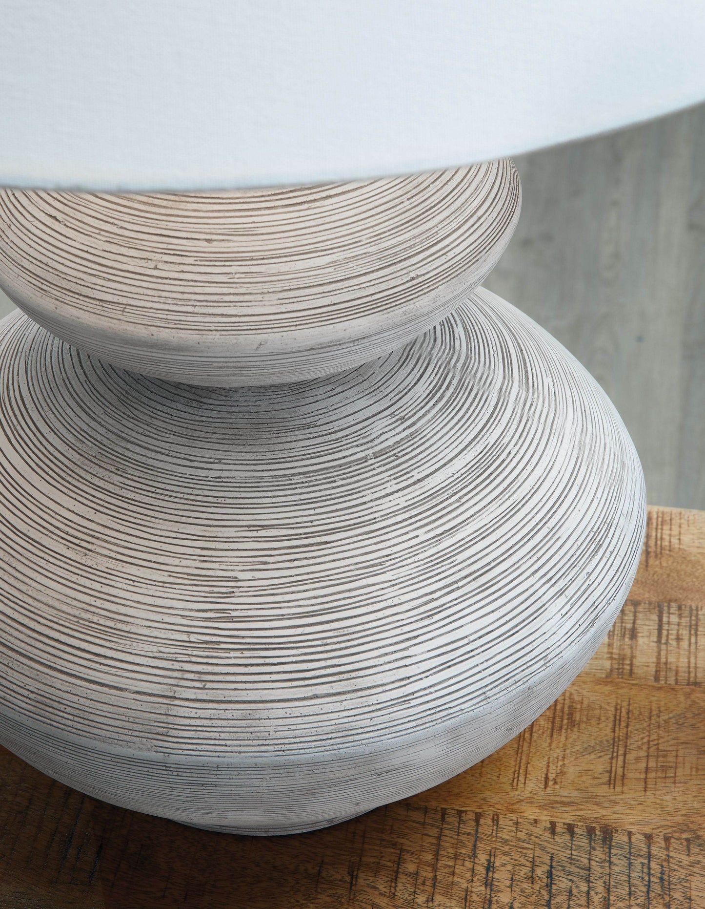 Brickdon - Distressed White - Poly Table Lamp - Forward Furniture