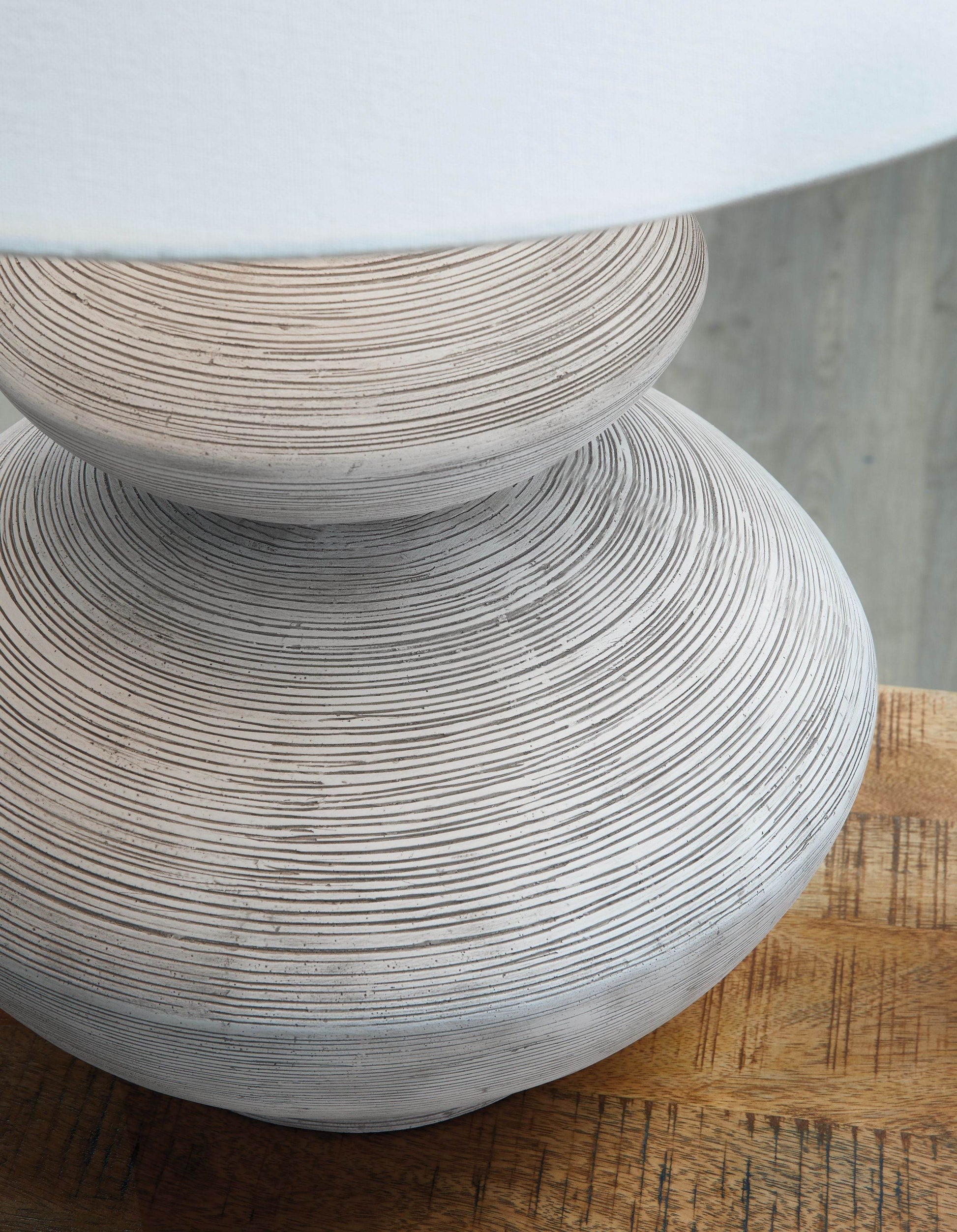 Brickdon - Distressed White - Poly Table Lamp - Forward Furniture