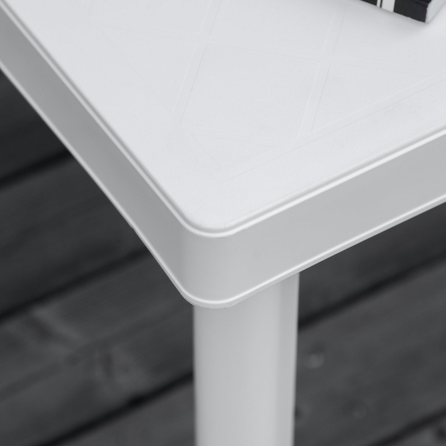 Garden Side Table, Plastic Outdoor Square Coffee Table for Drink, Snack, White
