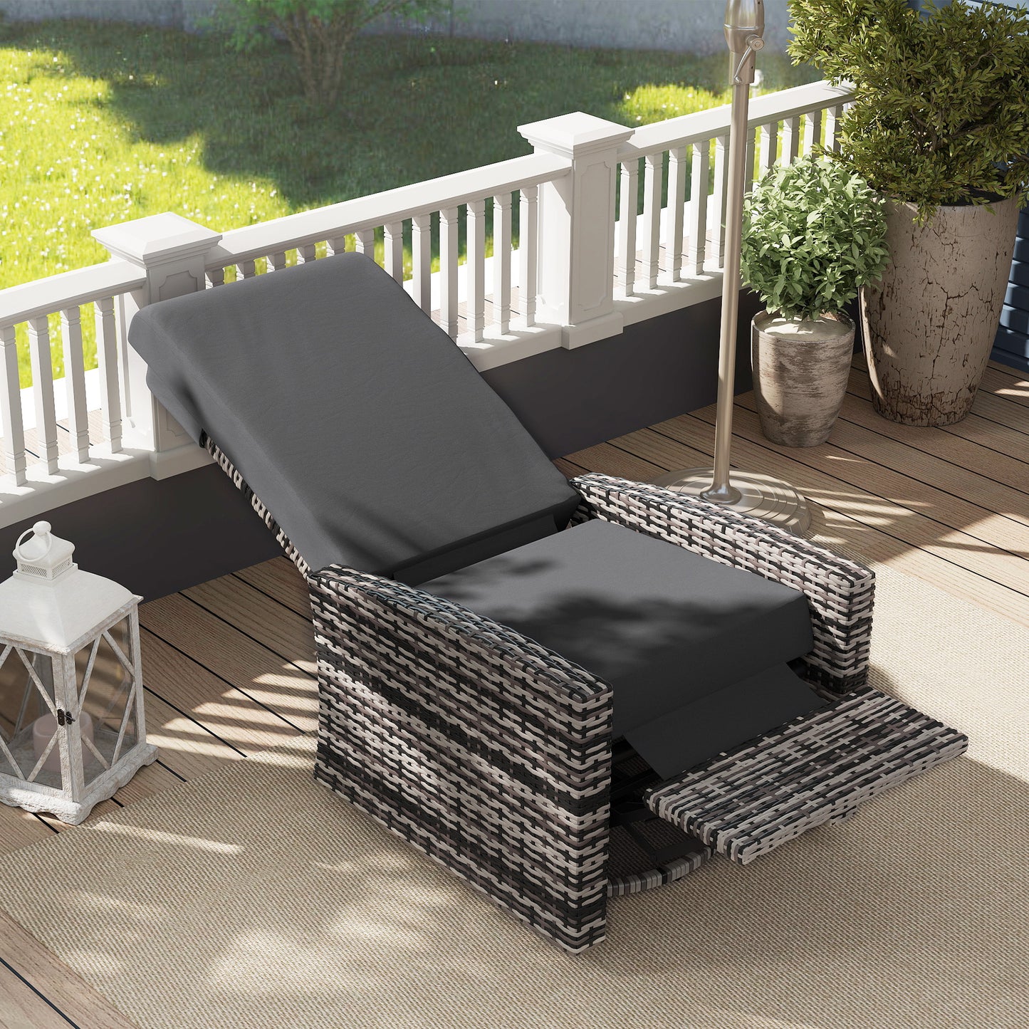 Outdoor Rattan Wicker Lounge Chair with Footrest & Soft Cushion for Patio, Garden, Backyard, Cream White