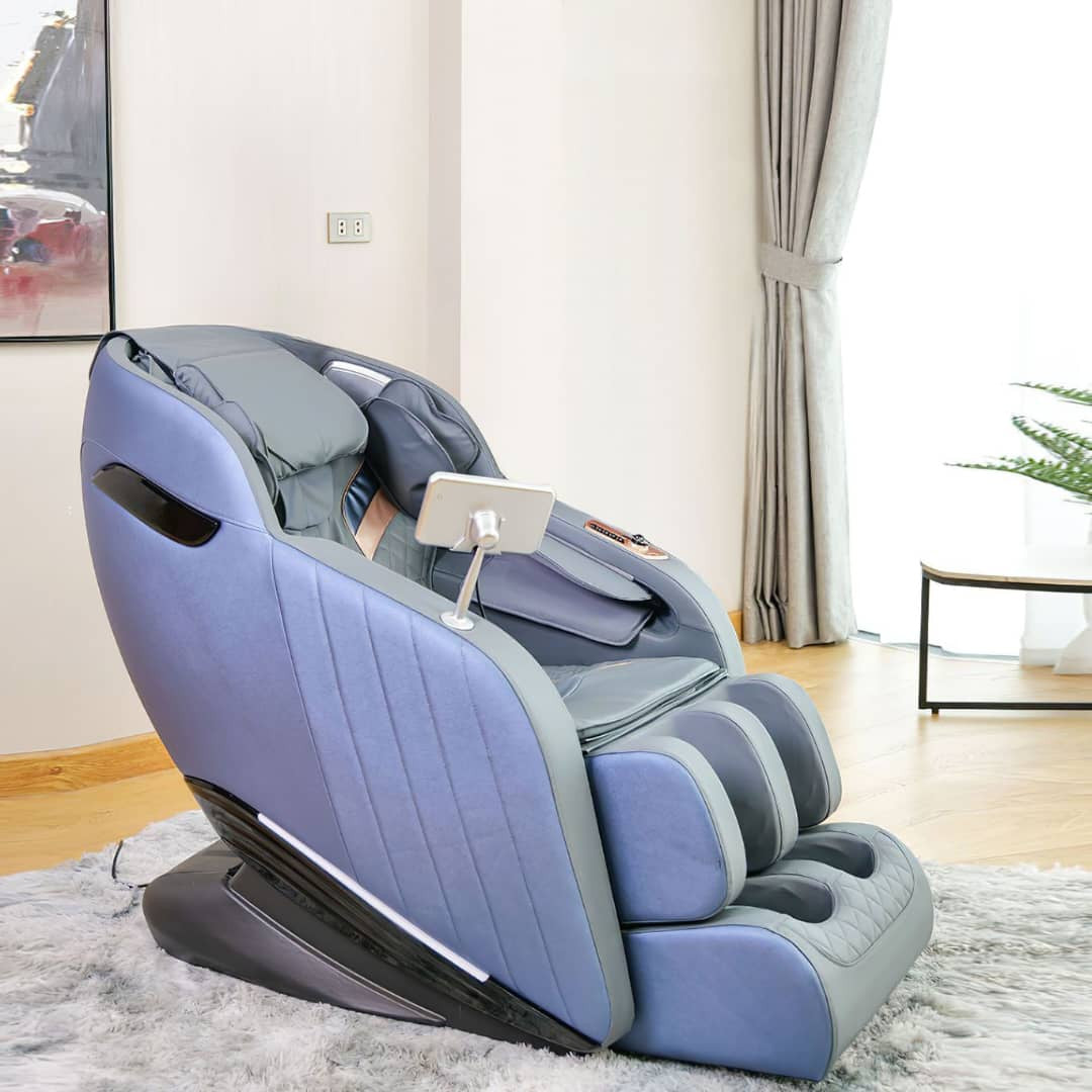 Customer photo of the Serenity heated massage chair in a bedroom